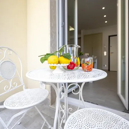 דירה Lucky House סורנטו