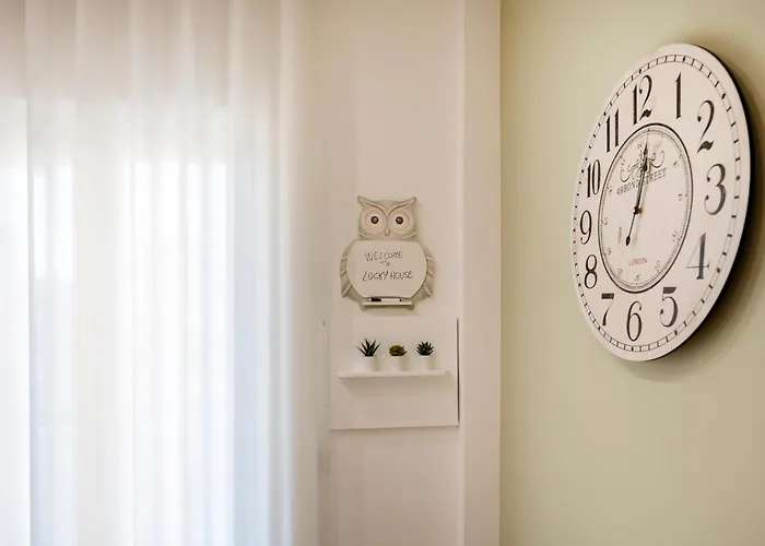 Lucky House Apartment *